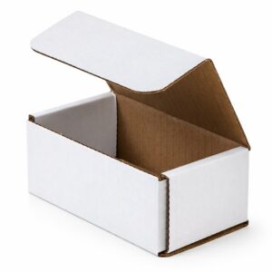 white corrugated mailer box with kraft interior